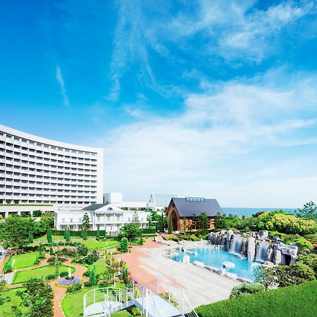 Sheraton Grande Tokyo Bay Hotel Urayasu Екстер'єр фото